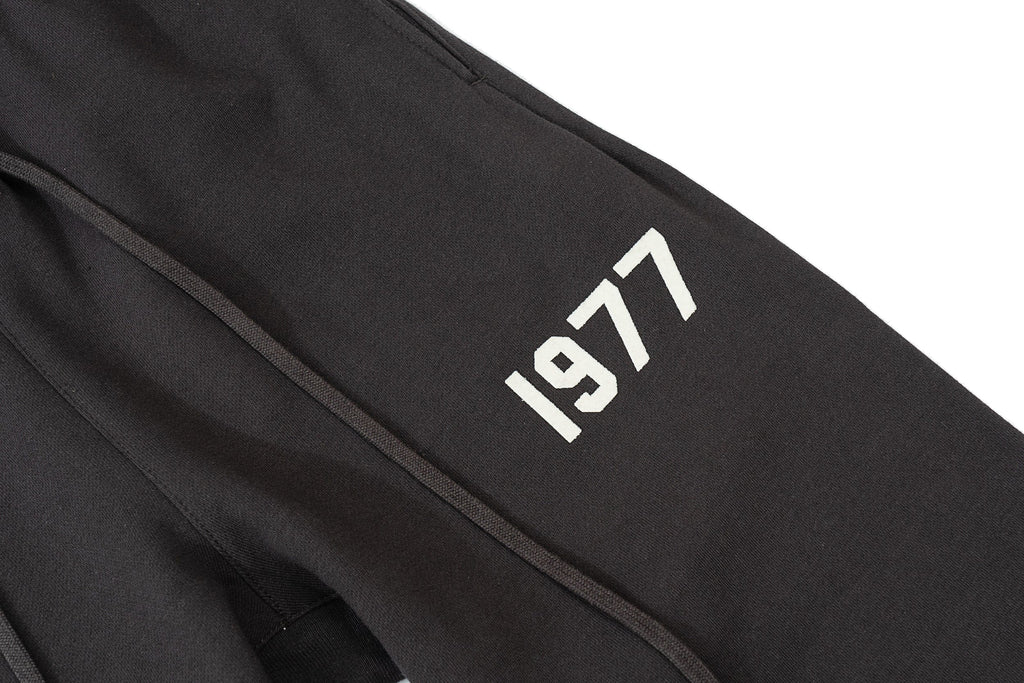 "1977" Sweatpants